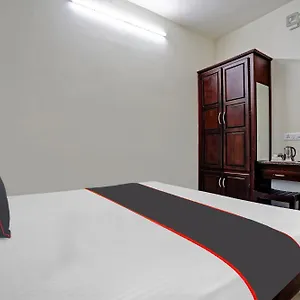 4* Hotel Collection O White House Pearl