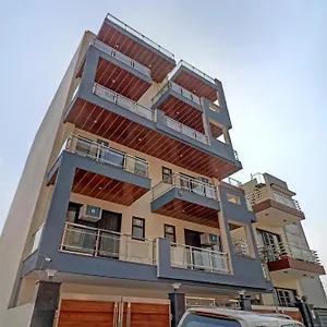 Capital O Welcome Near Appu Ghar Gurgaon
