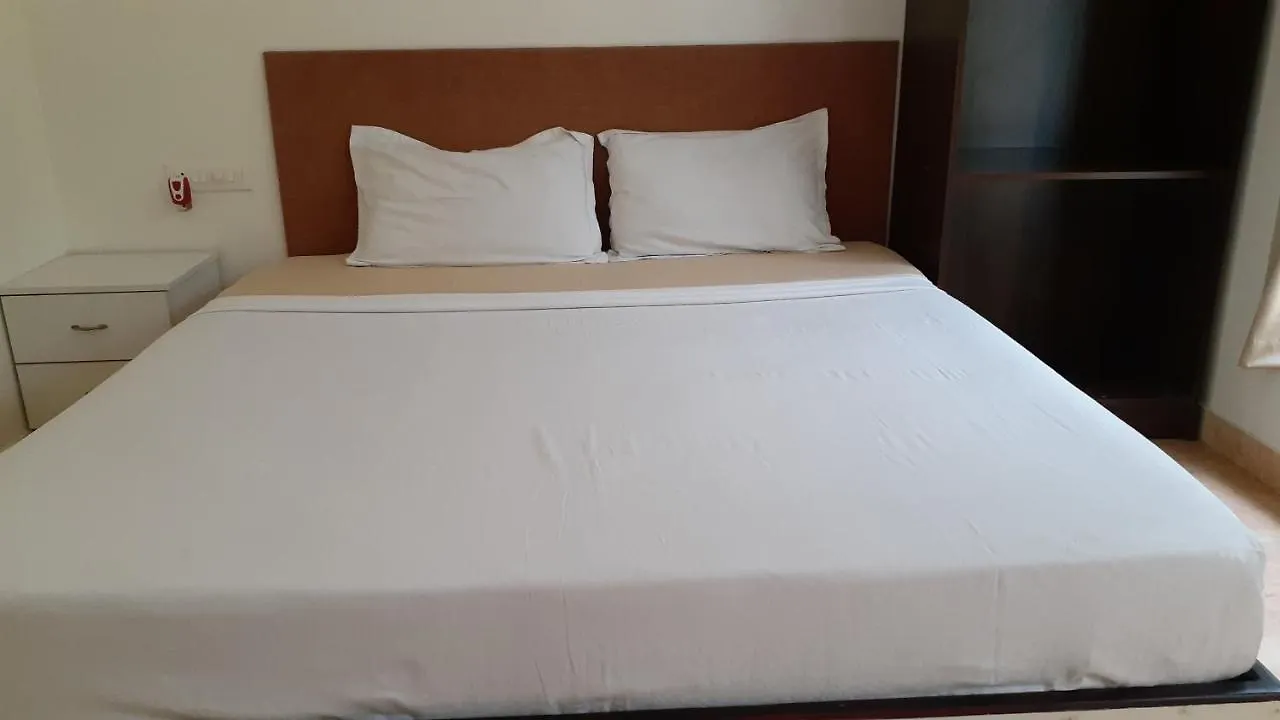 Hotel Cherai Natural Beach Kochi