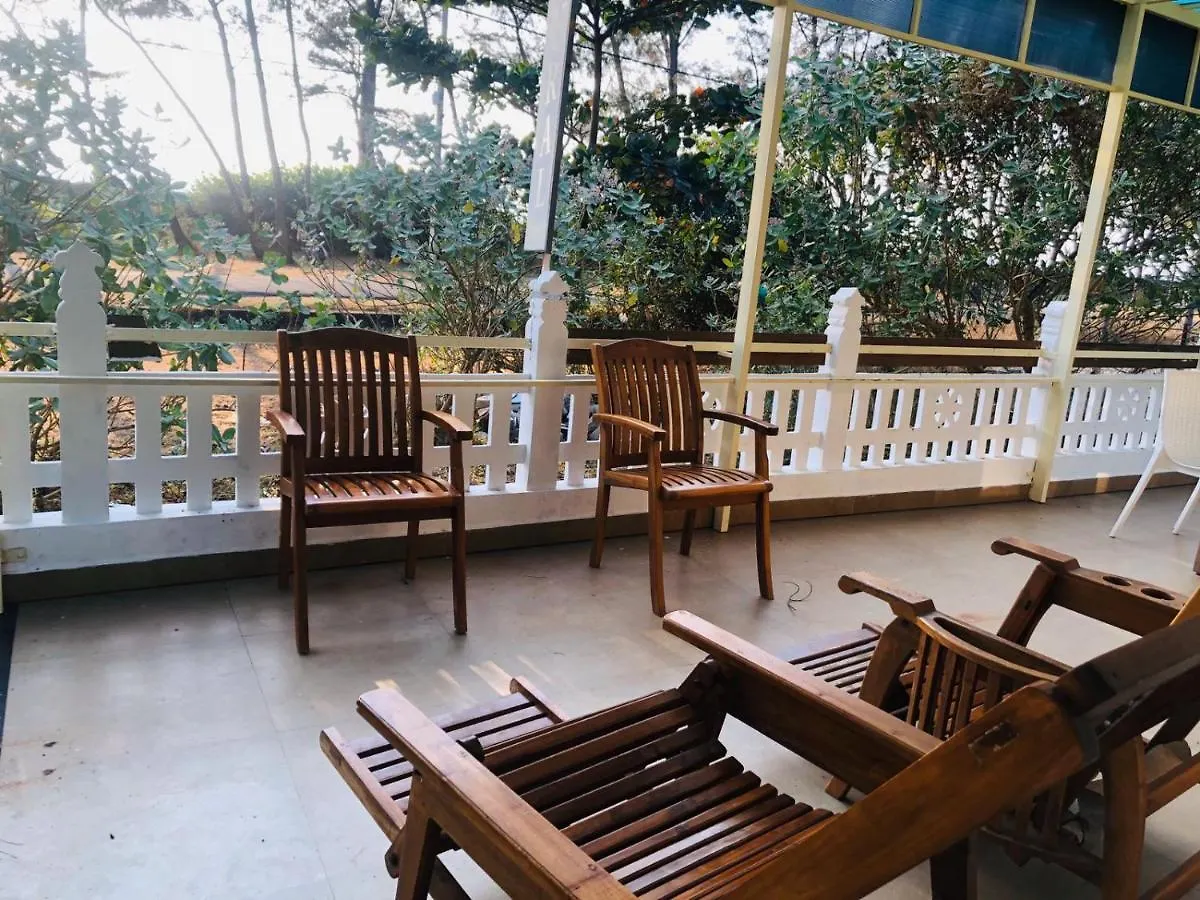 Hotel Cherai Natural Beach Kochi