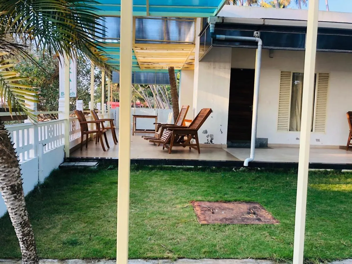 Hotel Cherai Natural Beach Kochi